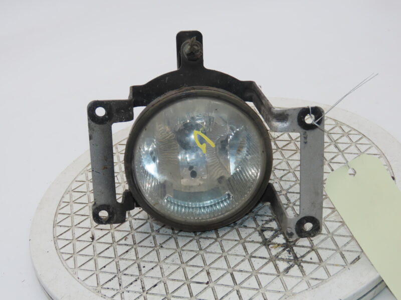 HYUNDAI-PHARE ANTIBROUILLARD AVG