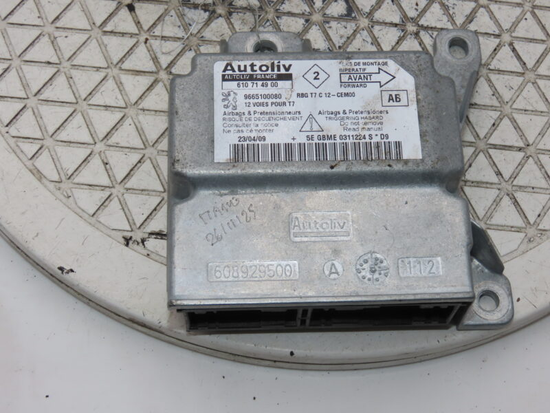 PEUGEOT-CENTRALE AIRBAG