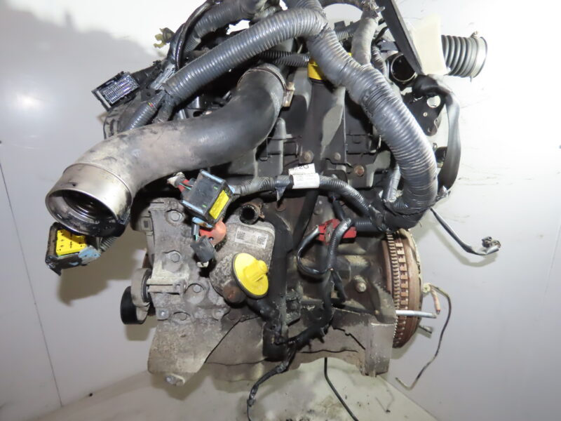 NISSAN-MOTEUR COMPLET