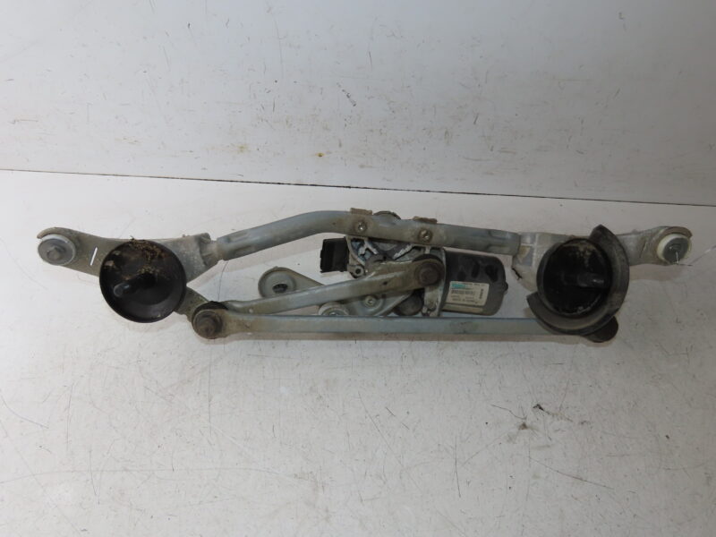 NISSAN-MOTEUR ESSUIE-GLACE AV