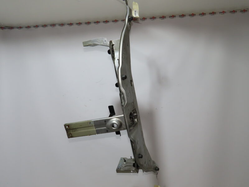 DACIA-TRAVERSE SUP ARMATURE AV