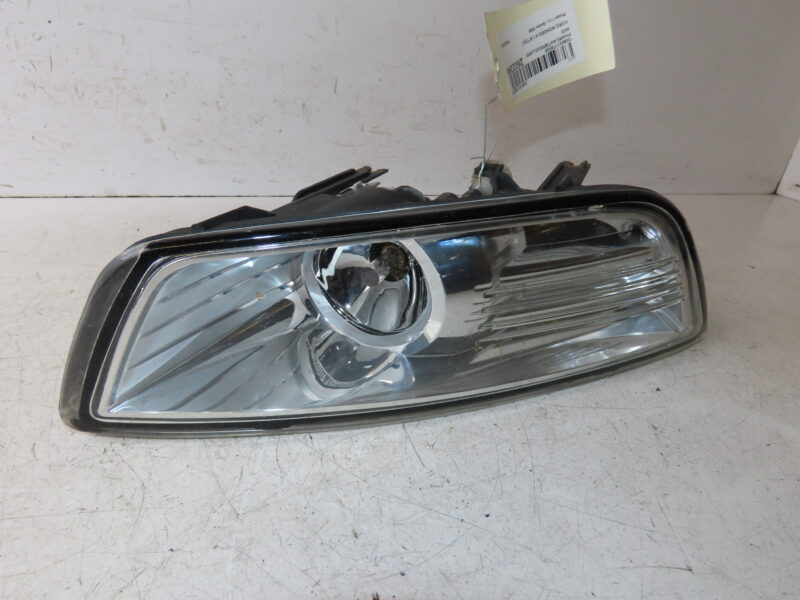 FORD-PHARE ANTIBROUILLARD AVD
