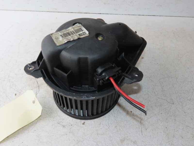 RENAULT-MOTEUR VENTILATEUR CHAUFFAGE