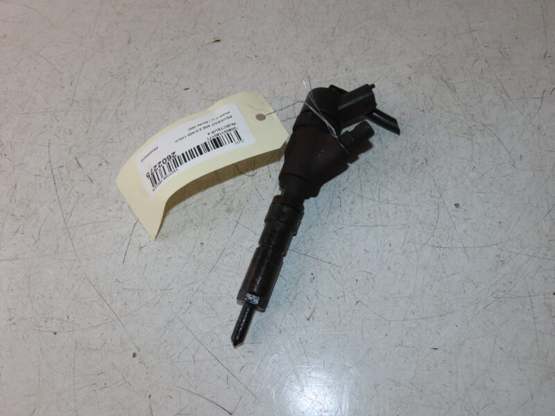 PEUGEOT-INJECTEUR 4