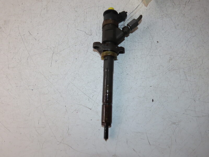 PEUGEOT-INJECTEUR 3