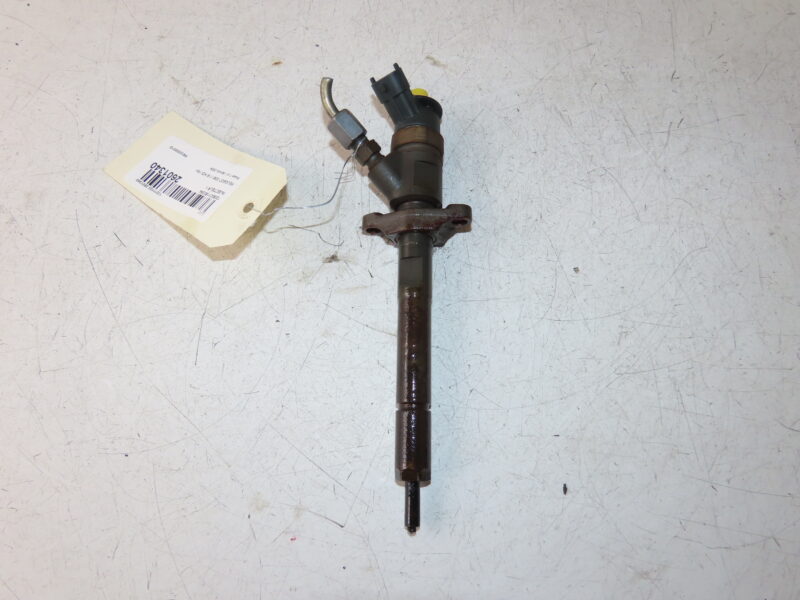 PEUGEOT-INJECTEUR 1