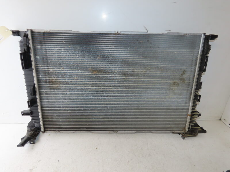 PORSCHE-RADIATEUR