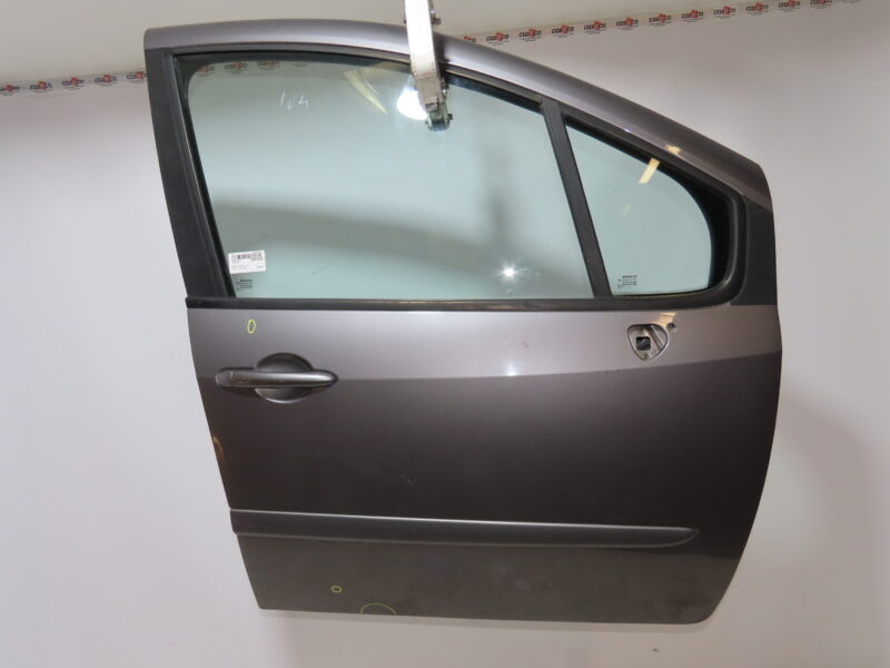 RENAULT-PORTE AVD