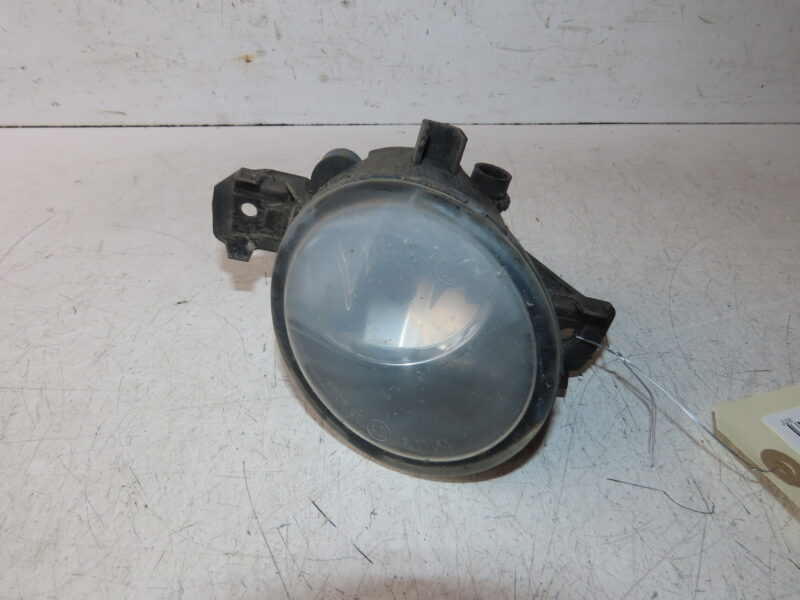 RENAULT-PHARE ANTIBROUILLARD AVD