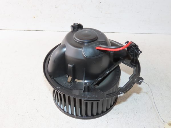 AUDI-MOTEUR VENTILATEUR CHAUFFAGE
