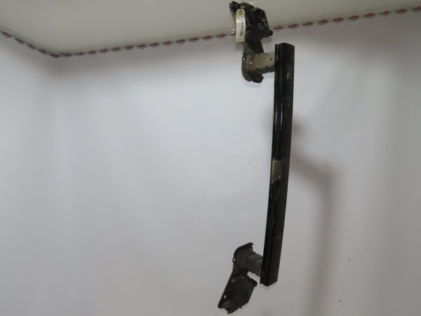 PEUGEOT-RENFORT PARE-CHOC AR