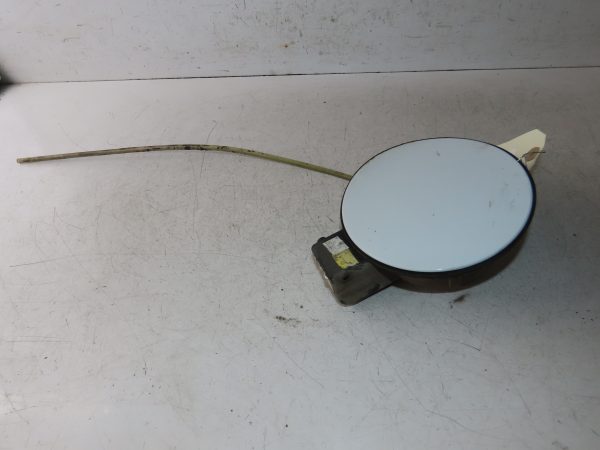 VOLKSWAGEN-VOLET DE TRAPPE CARBURANT