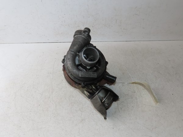 PEUGEOT-TURBO