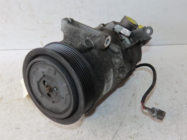 RENAULT-COMPRESSEUR AIR CONDITIONNE