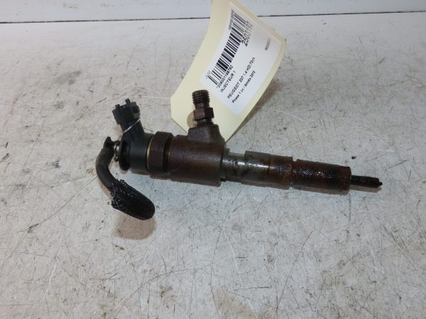 PEUGEOT-INJECTEUR 1