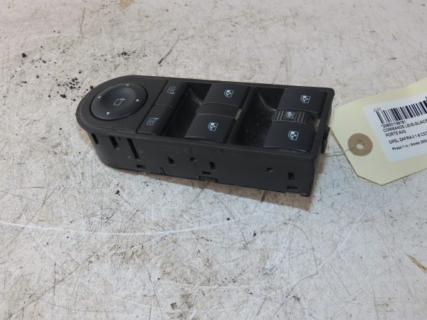 OPEL-COMMANDE LEVE-GLACE PORTE AVG