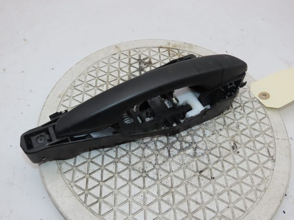 TOYOTA-POIGNEE EXT PORTE AVD