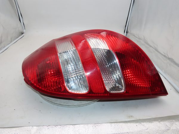 MERCEDES-FEU ARD