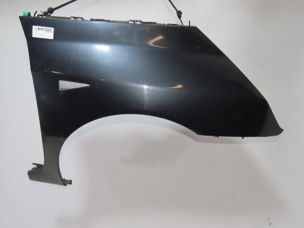 RENAULT-AILE AVD