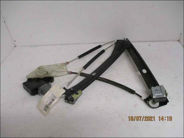 PEUGEOT-MECANISME + MOTEUR DE LEVE-GLACE AVANT GAUCHE