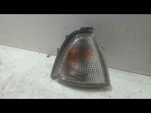 NISSAN-CLIGNOTANT AVANT DROIT