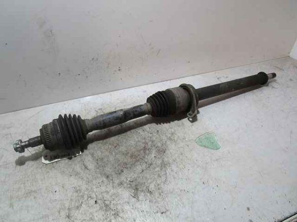 MERCEDES-TRANSMISSION AVANT DROITE