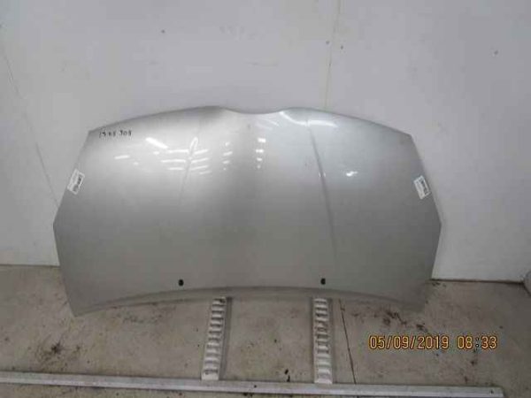 TOYOTA-CAPOT