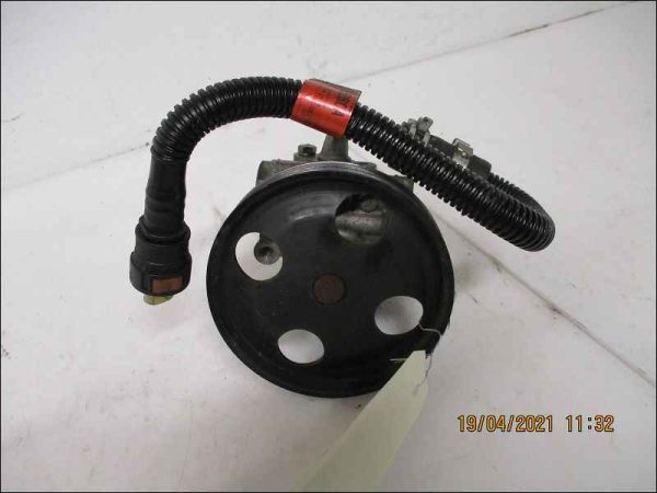 FORD-POMPE DIRECTION ASSISTEE