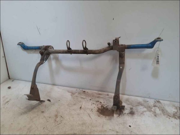 CITROEN-TRAVERSE SUPERIEUR ARMATURE AVANT