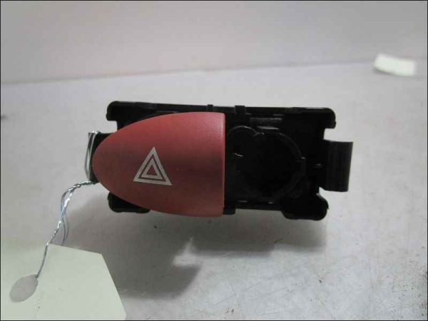 RENAULT-BOUTON DE WARNING