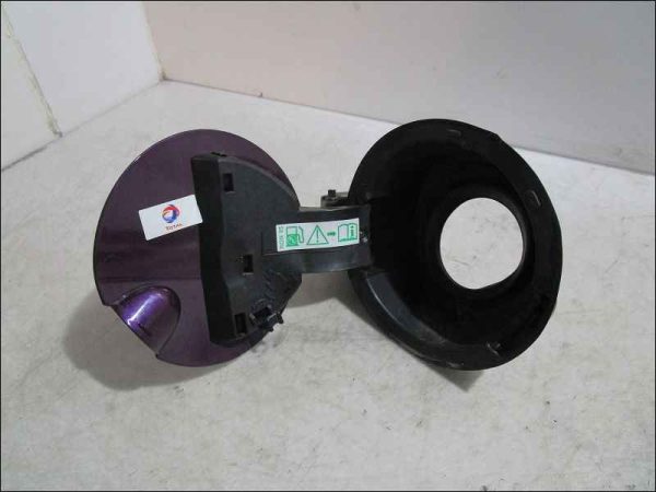 VOLET DE TRAPPE CARBURANT – Image 2
