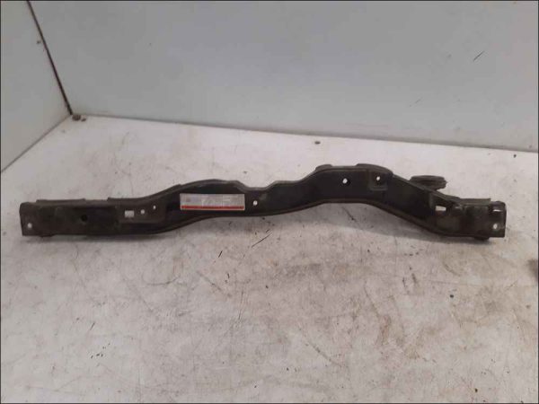 SUZUKI-TRAVERSE SUPERIEUR ARMATURE AVANT