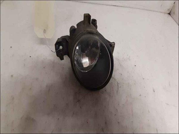 NISSAN-PHARE ANTI-BROUILLARD GAUCHE